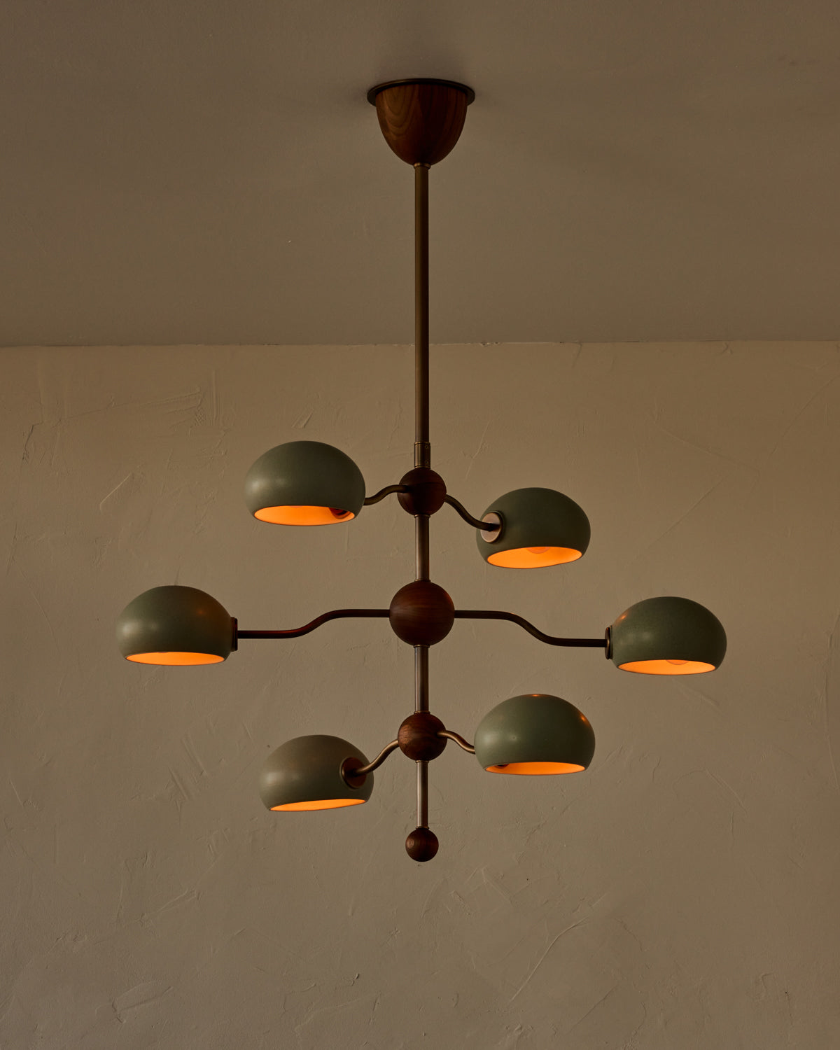 #shade-color_olivine  #Metal-+-Wood-Finish_Antique Brass / Black Walnut