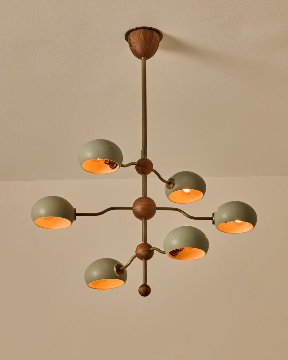 #shade-color_olivine  #Metal-+-Wood-Finish_Antique Brass / Black Walnut