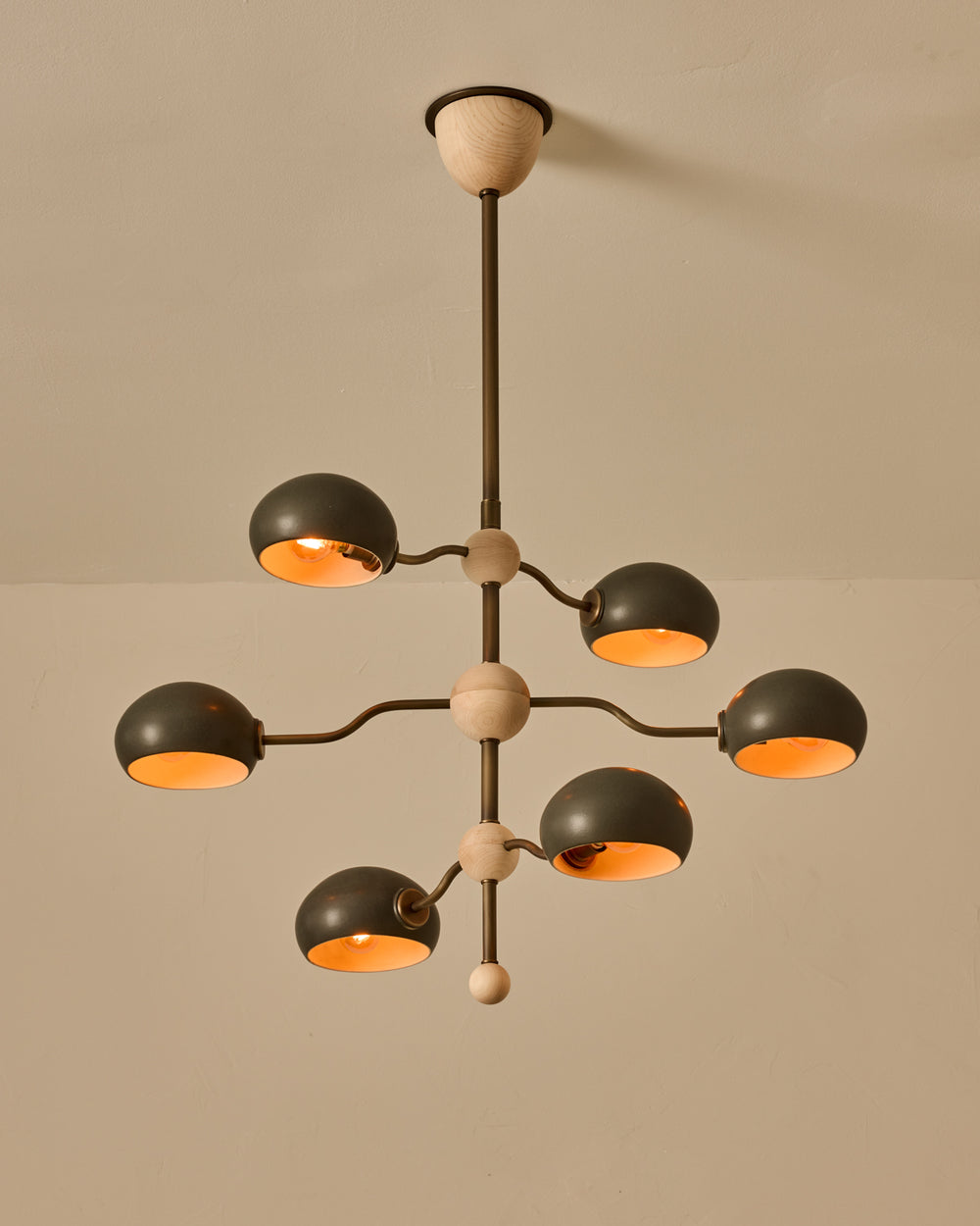 #shade-color_almost black #Metal-+-Wood-Finish_Antique Brass / Clear Maple