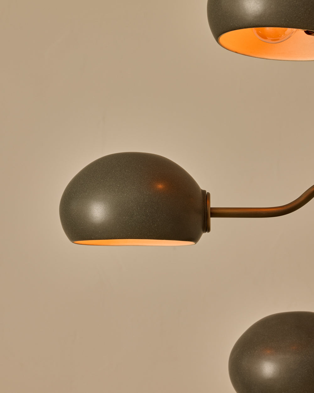 #shade-color_almost black #Metal-+-Wood-Finish_Antique Brass / Clear Maple