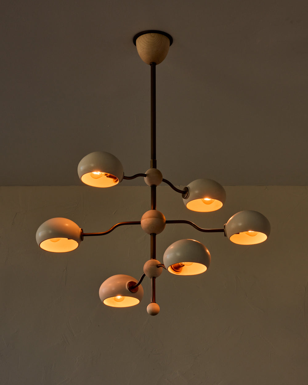 #shade-color_dove  #Metal-+-Wood-Finish_Antique Brass / Clear Maple