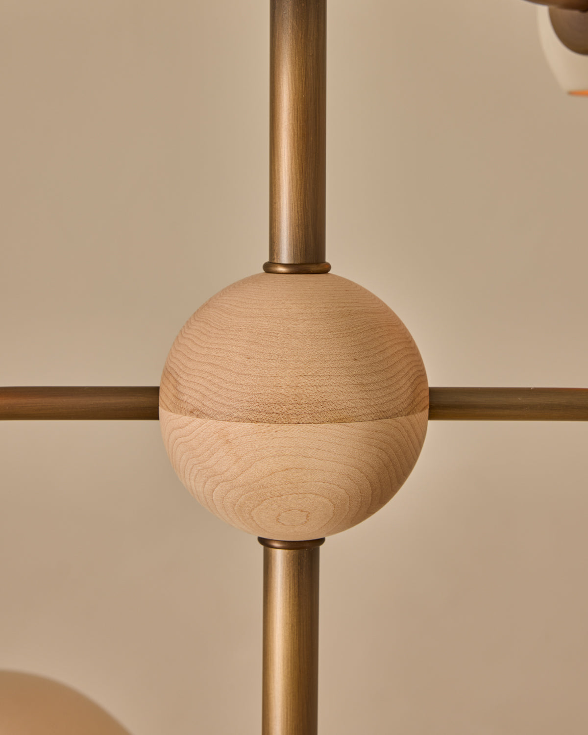 #shade-color_dove  #Metal-+-Wood-Finish_Antique Brass / Clear Maple