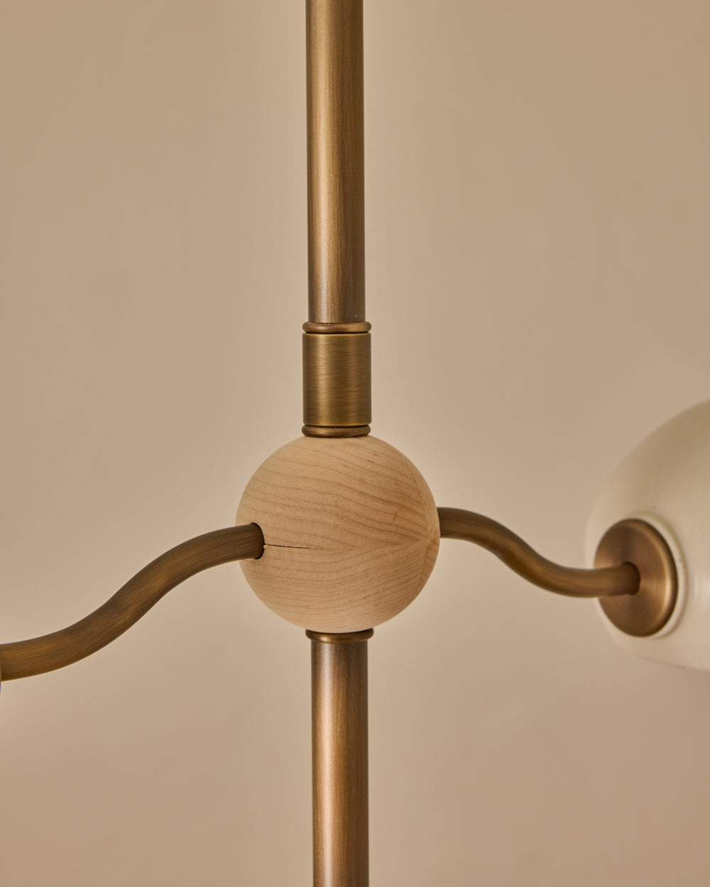 #shade-color_dove  #Metal-+-Wood-Finish_Antique Brass / Clear Maple