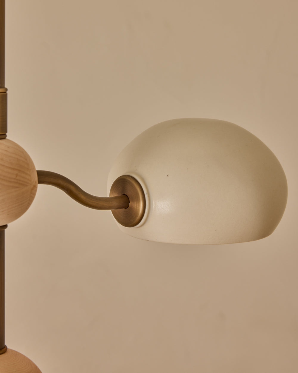 #shade-color_dove  #Metal-+-Wood-Finish_Antique Brass / Clear Maple