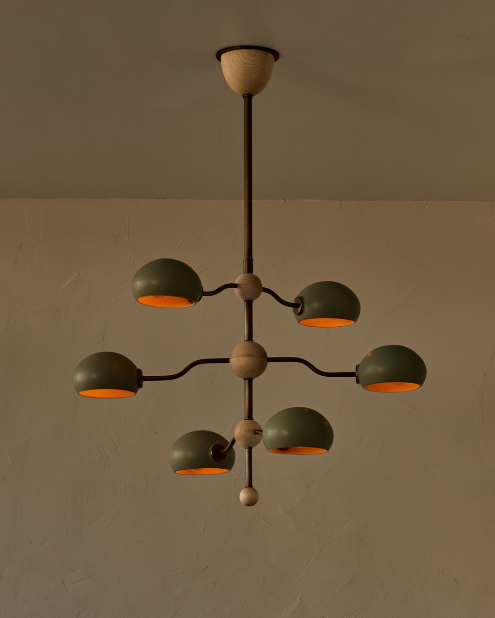 #shade-color_olivine  #Metal-+-Wood-Finish_Antique Brass / Clear Maple