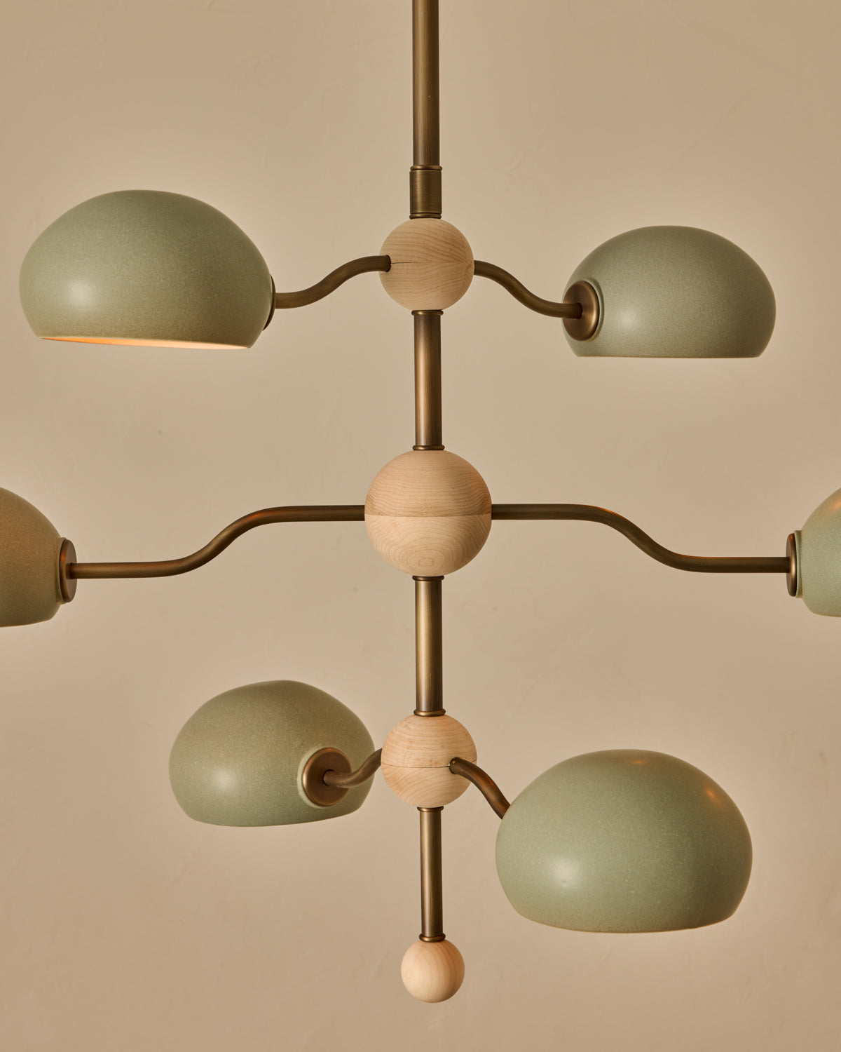 #shade-color_olivine  #Metal-+-Wood-Finish_Antique Brass / Clear Maple