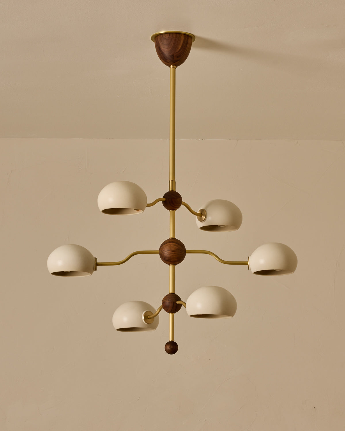 #shade-color_dove #Metal-+-Wood-Finish_Satin Brass / Black Walnut