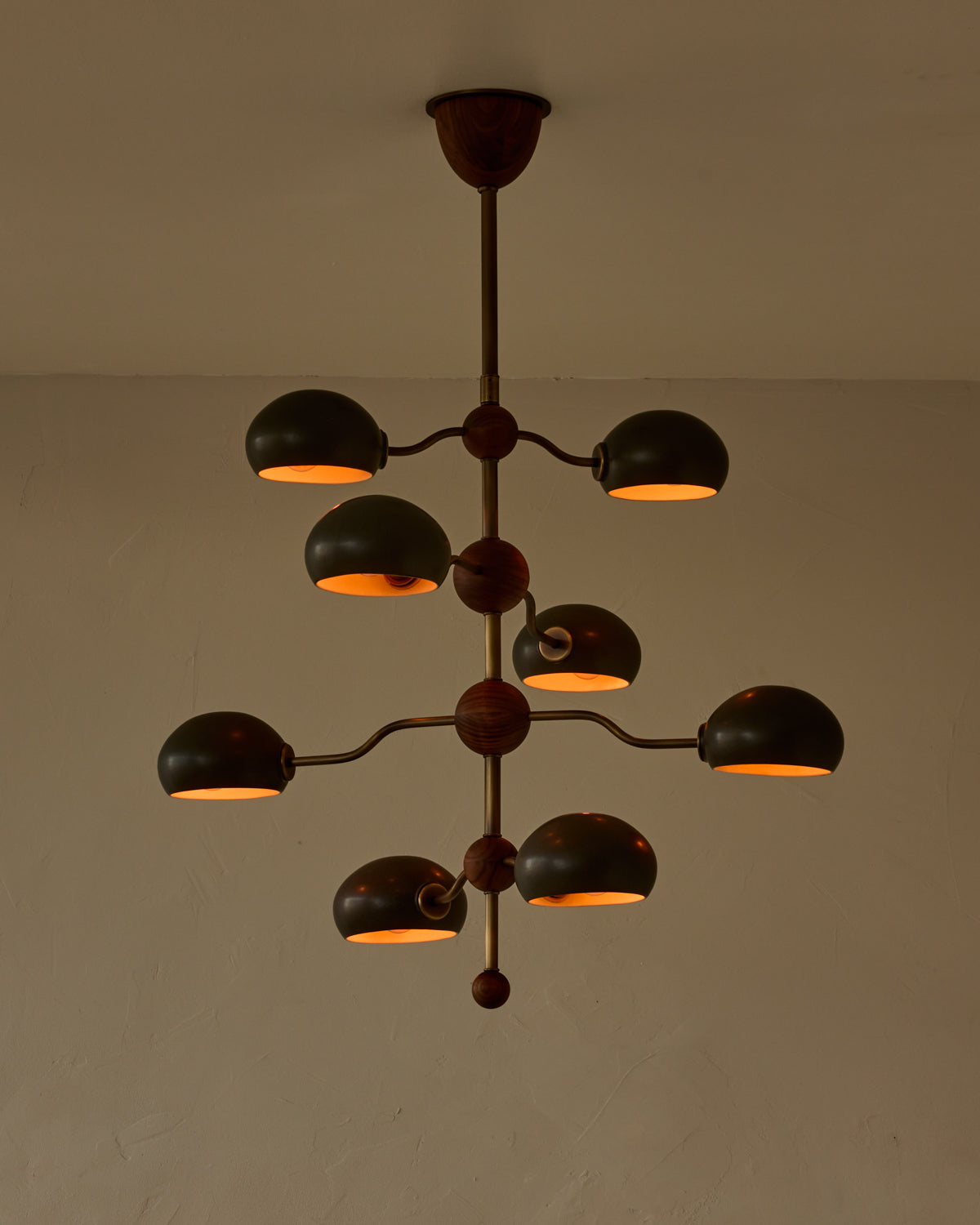 #shade-color_almost black #Metal-+-Wood-Finish_Antique Brass / Black Walnut