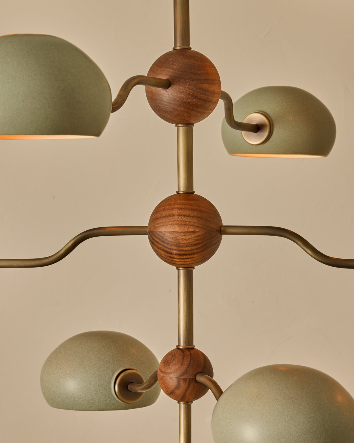 #shade-color_olivine #Metal-+-Wood-Finish_Antique Brass / Black Walnut