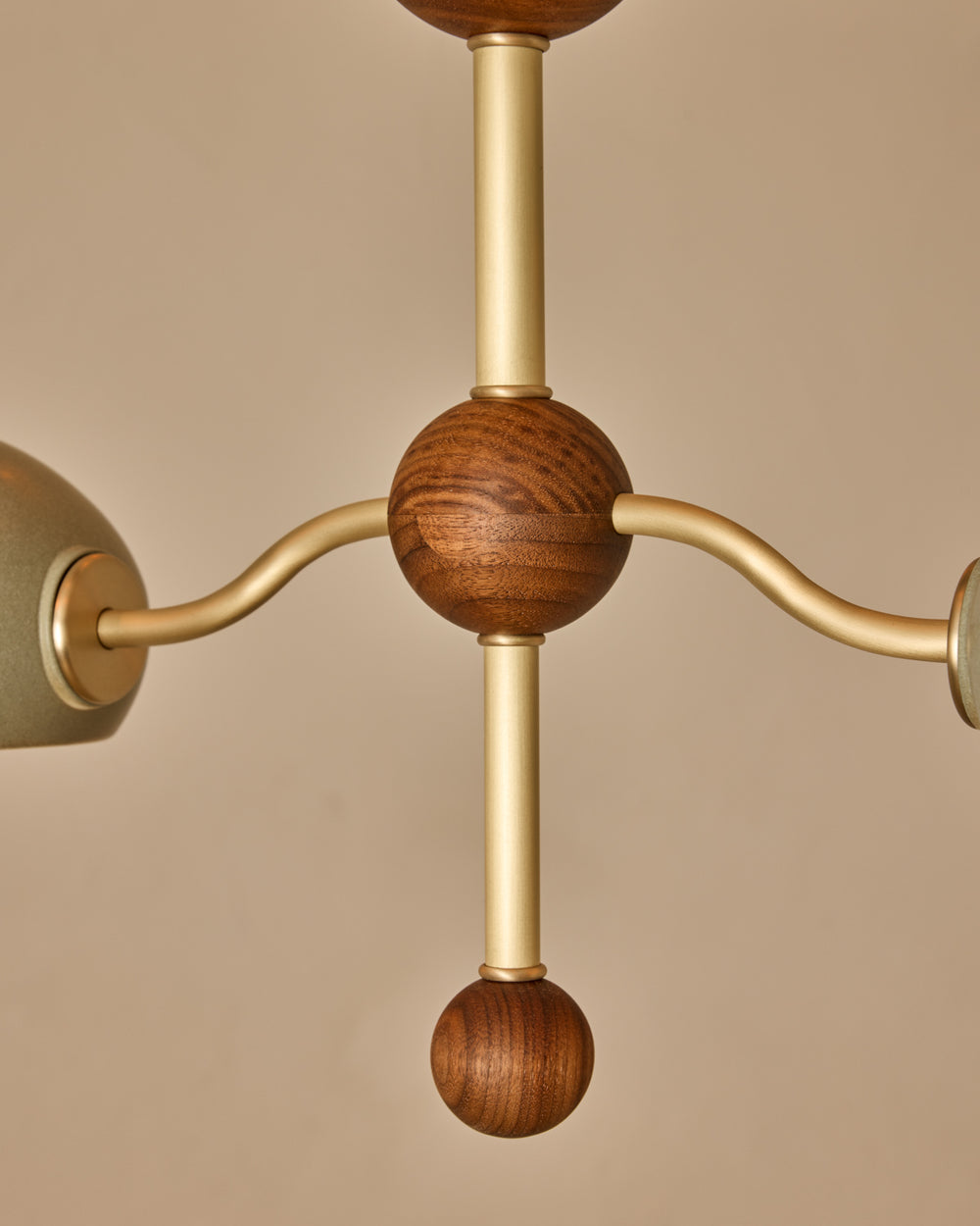 #shade-color_olivine #Metal-+-Wood-Finish_Satin Brass / Black Walnut