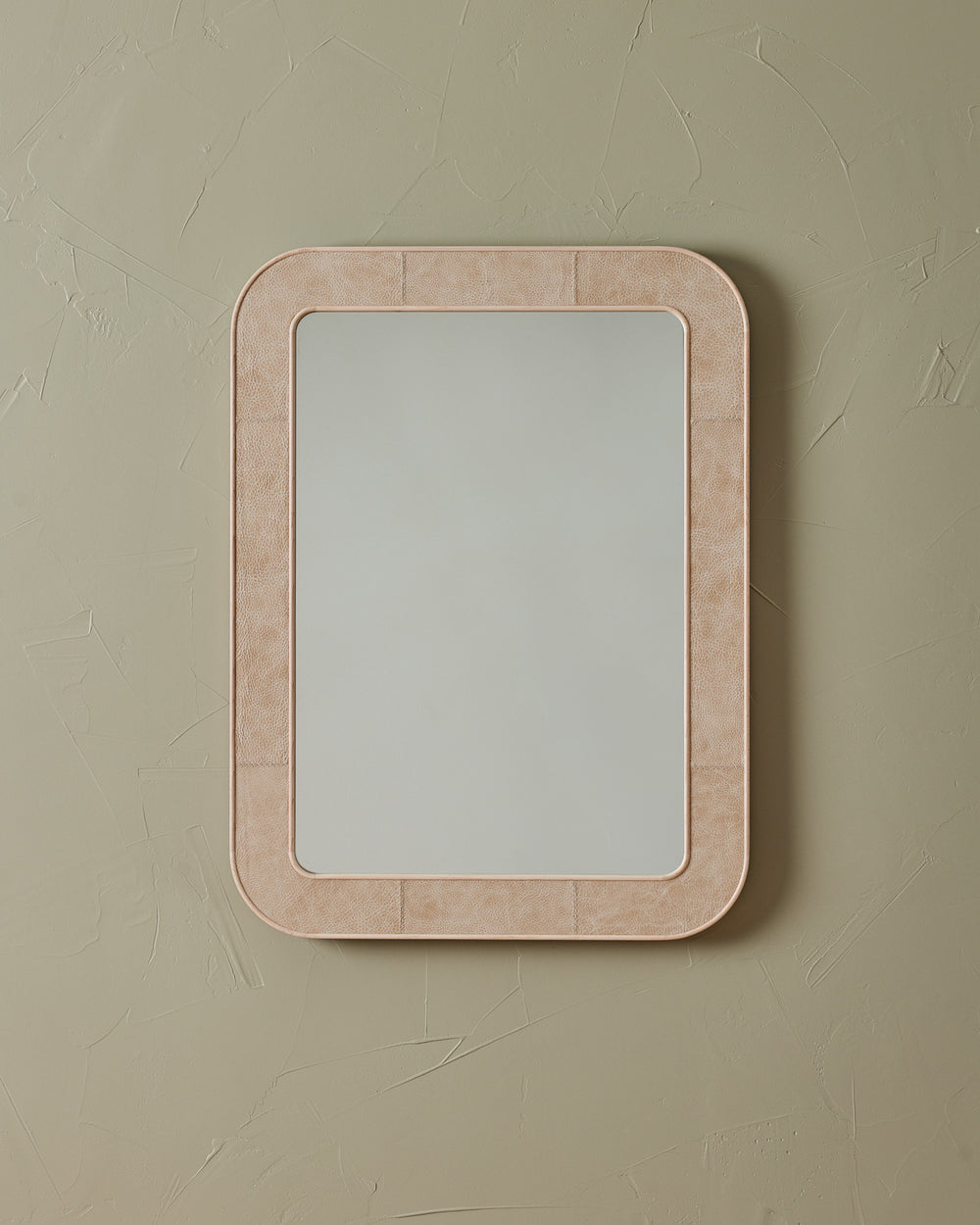 #leather-finish_au lait