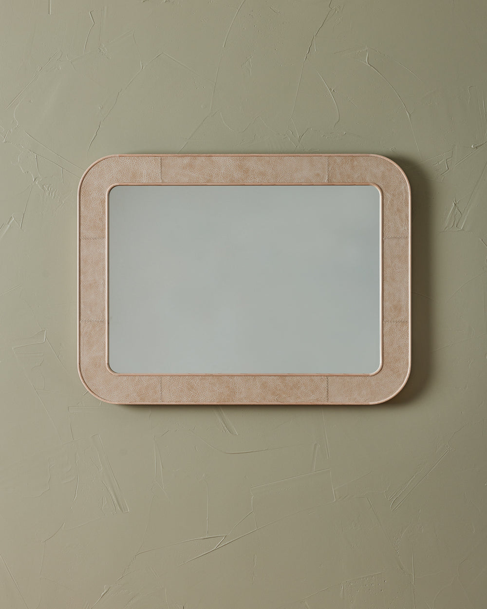 Au Lait Leather Sample