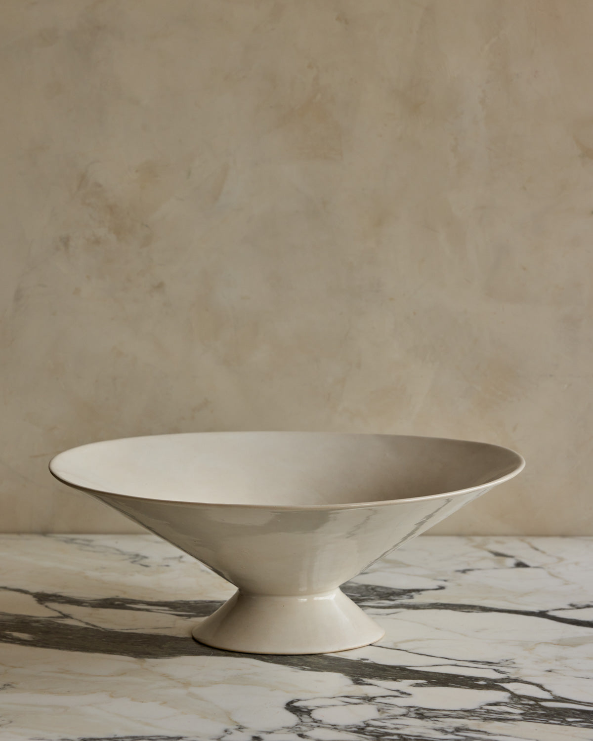 Ceramic Pedestal Bowl - Salt