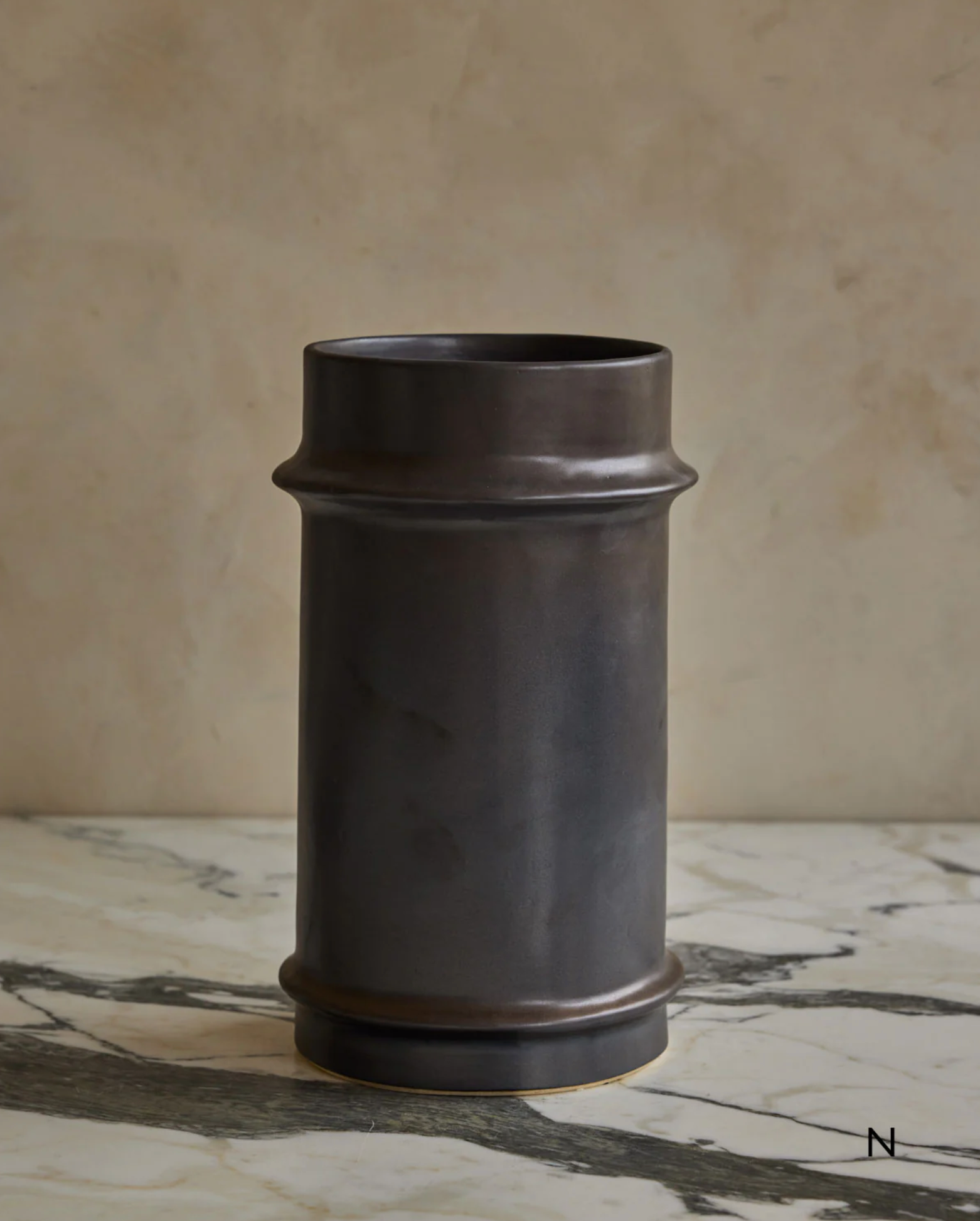 Hand Built Ceramic Ridge Vessel in Coal