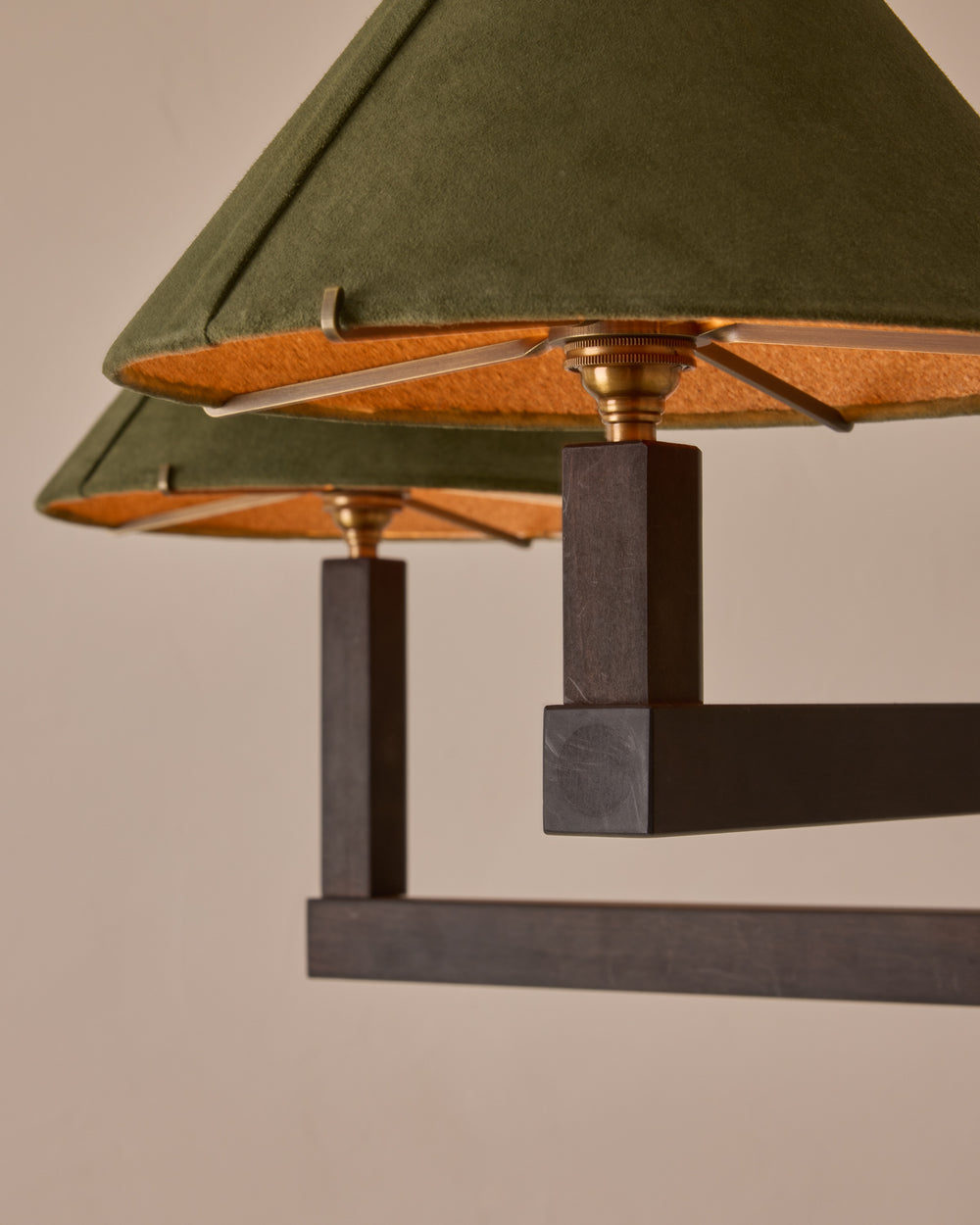 #wood-finish_dark wash maple #shade-finish_loden suede