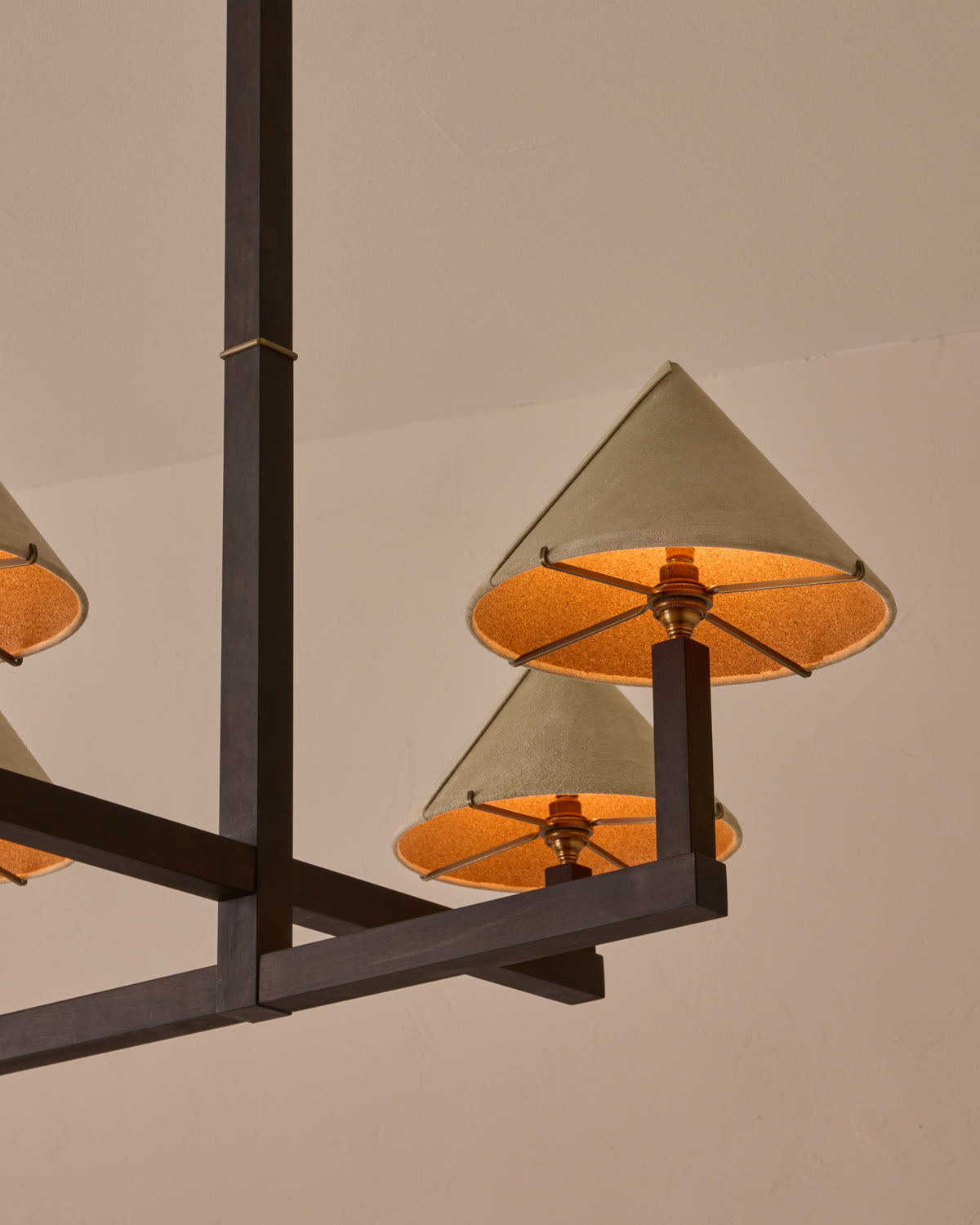 #wood-finish_dark wash maple #shade-finish_stone suede