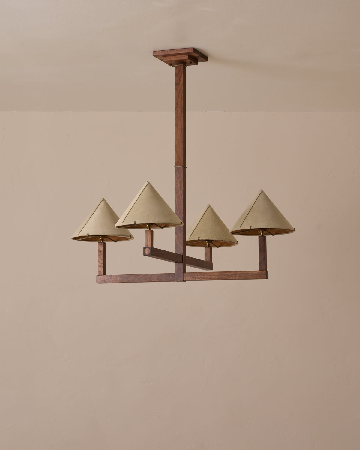 #wood-finish_black walnut #shade-finish_stone suede