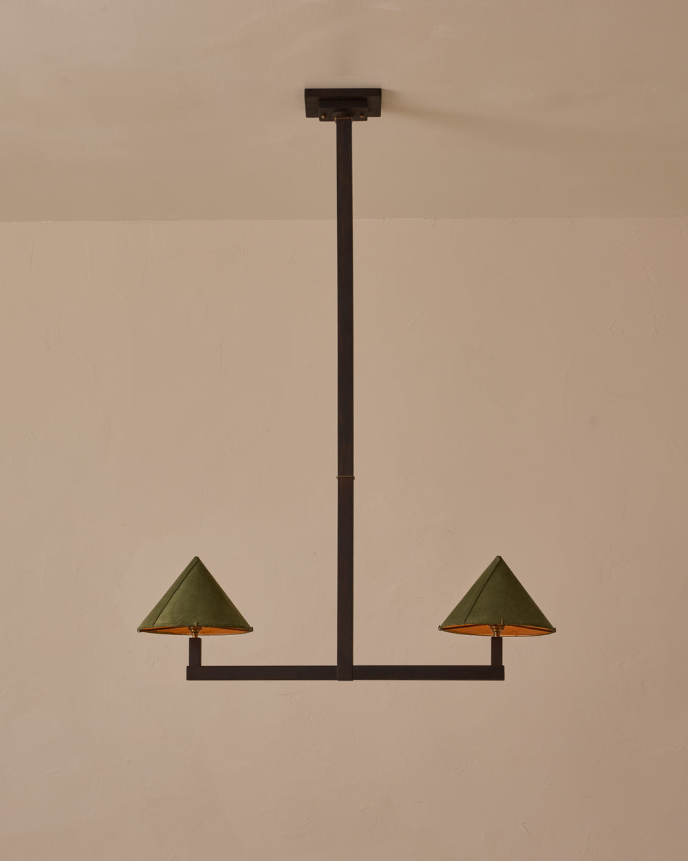 #wood-finish_dark wash maple #shade-finish_loden suede