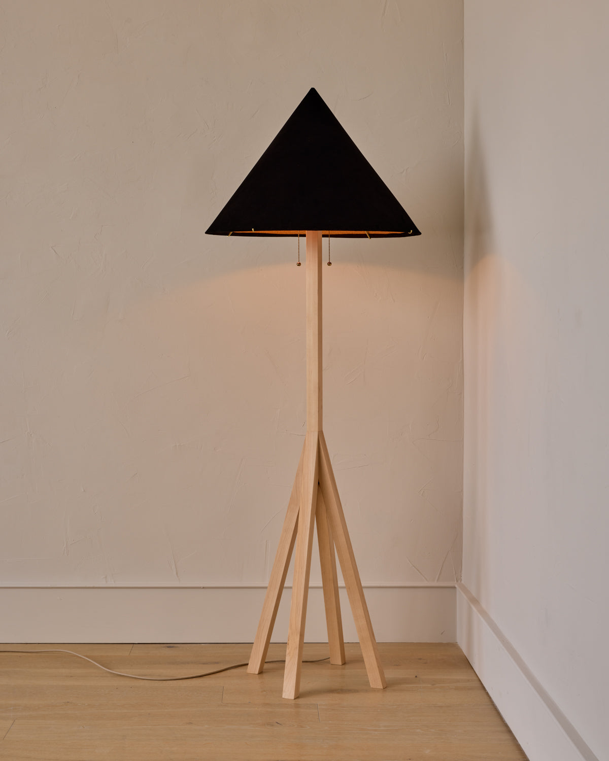 Anouck Floor Lamp