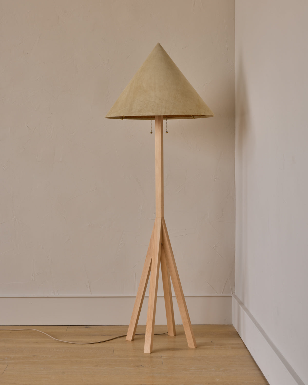 Anouck Floor Lamp