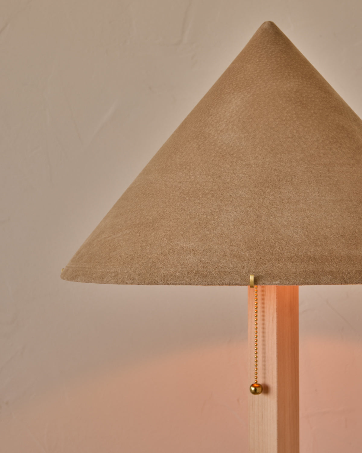 Anouck Table Lamp