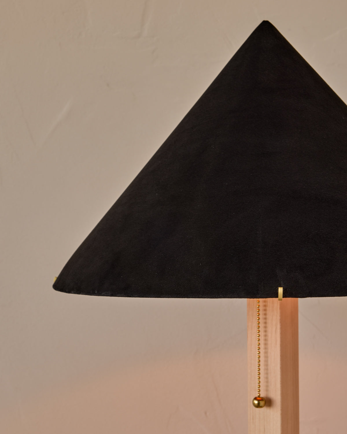 Anouck Table Lamp