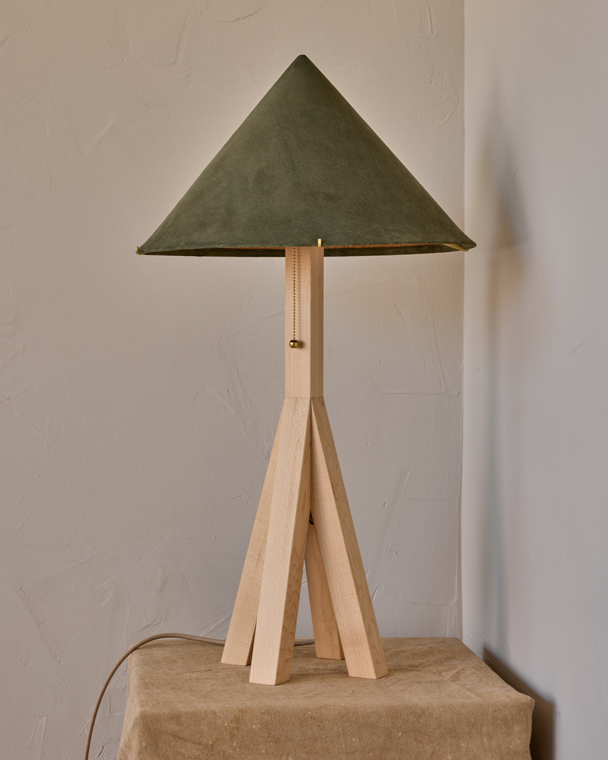 Anouck Table Lamp