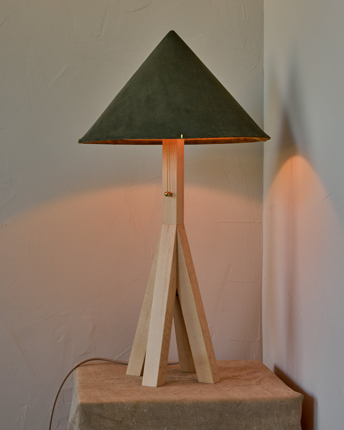 Anouck Table Lamp