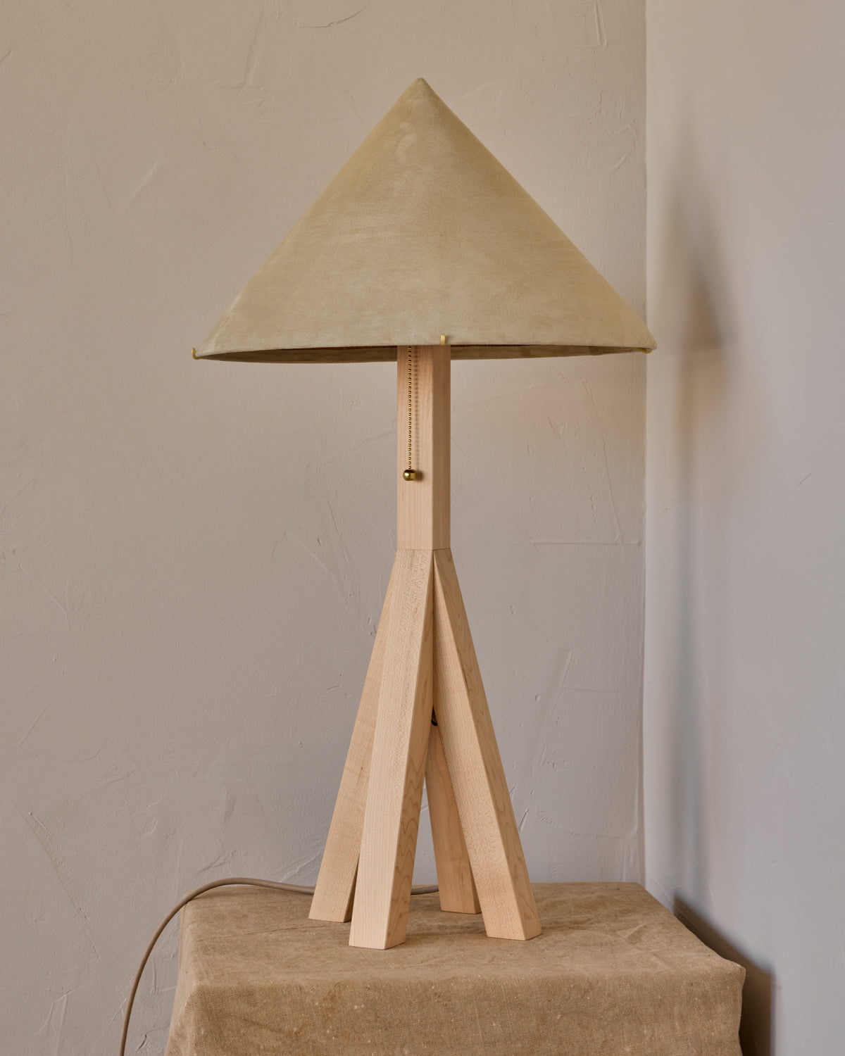 Anouck Table Lamp