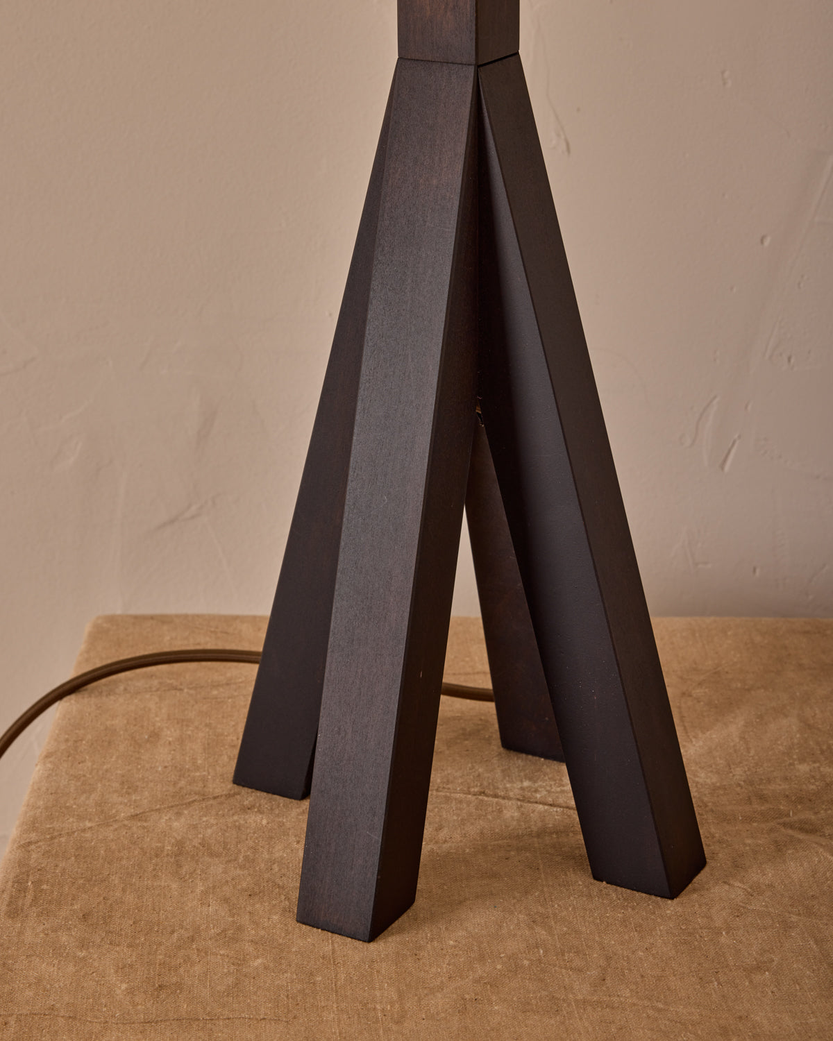 Anouck Table Lamp