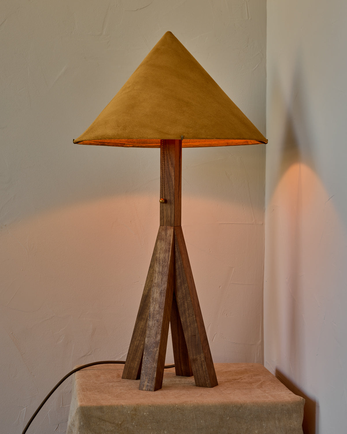 Anouck Table Lamp