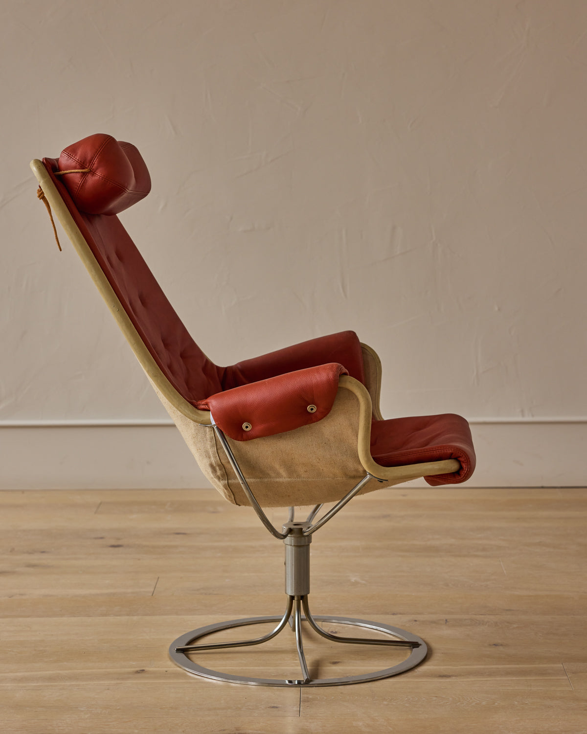 'Jetson' Swivel Lounge Chair by Bruno Mathsson for DUX