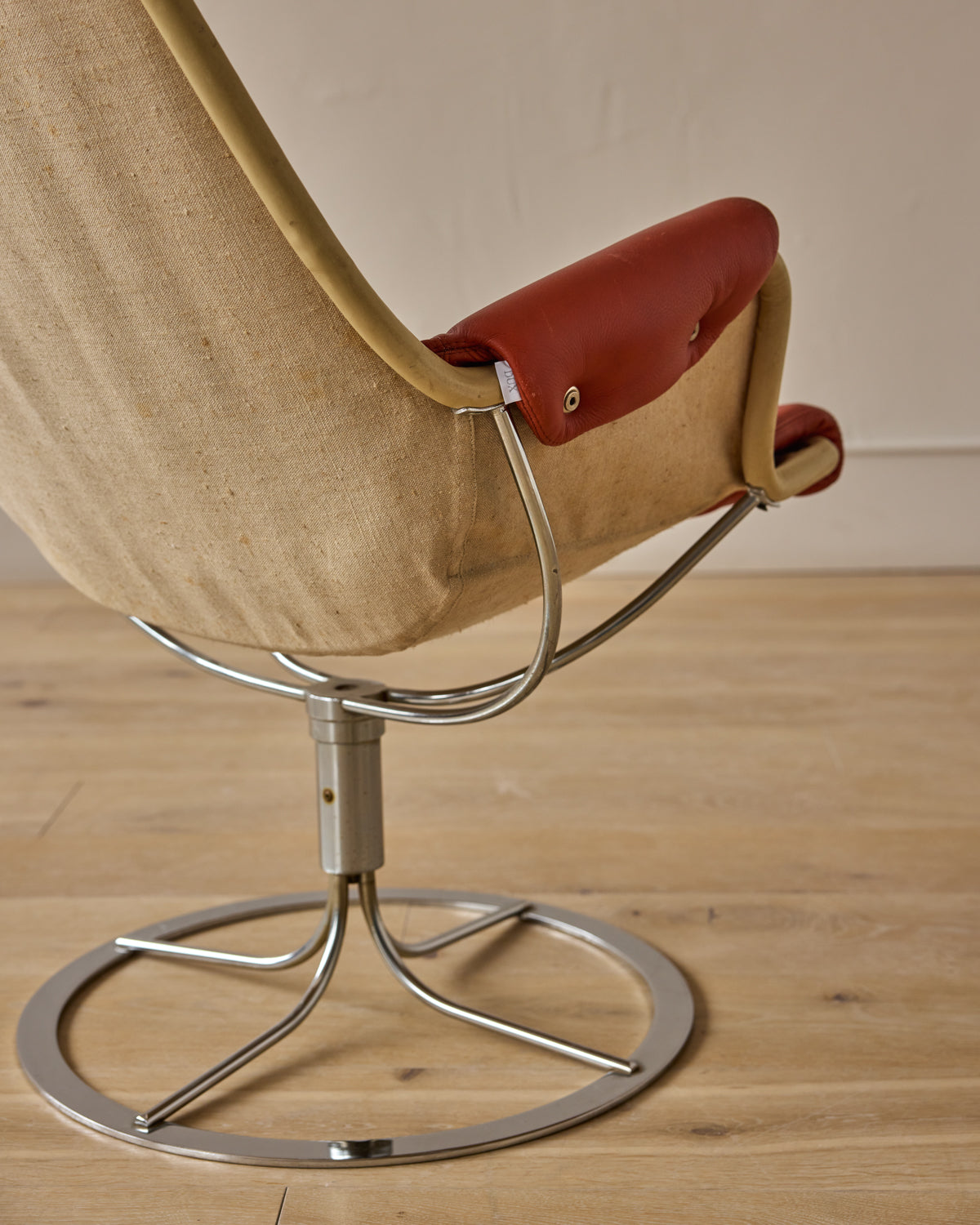 'Jetson' Swivel Lounge Chair by Bruno Mathsson for DUX