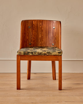 Pair of Lovö Chairs by Axel Einar Hjorth