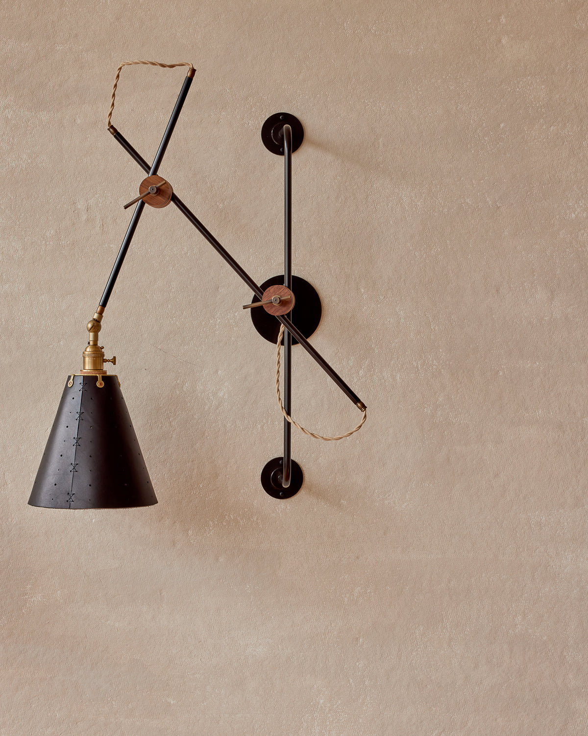 Grace Articulating Wall Sconce