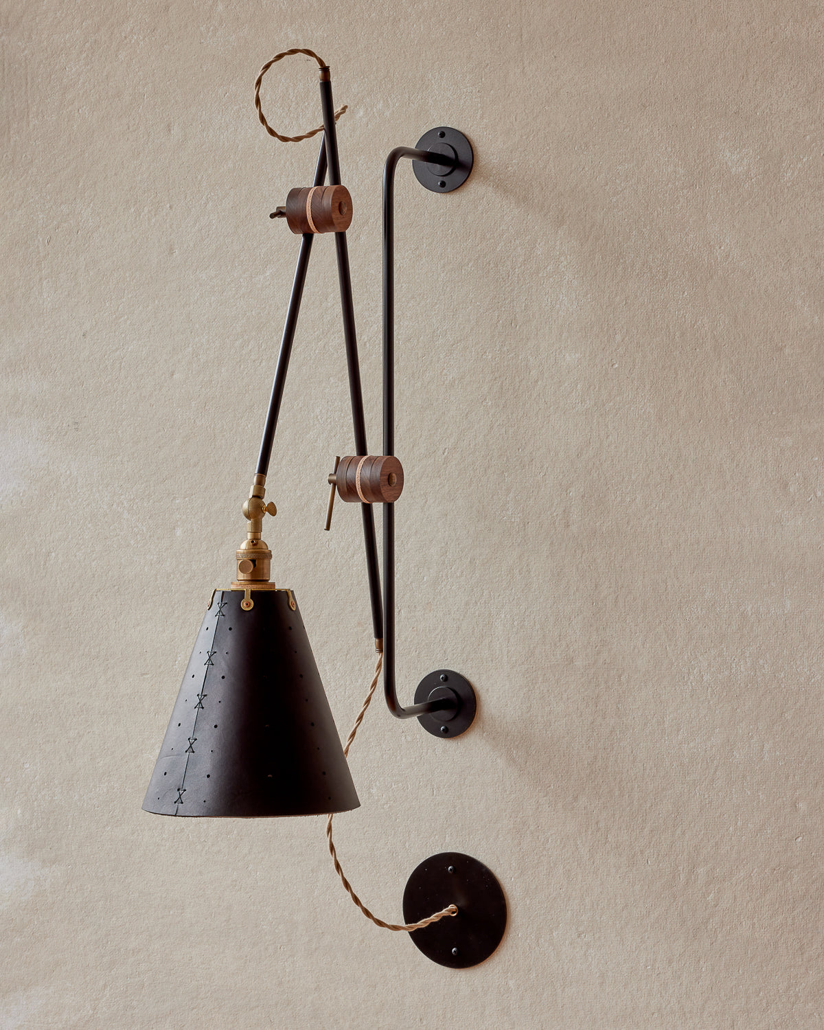 Grace Articulating Wall Sconce