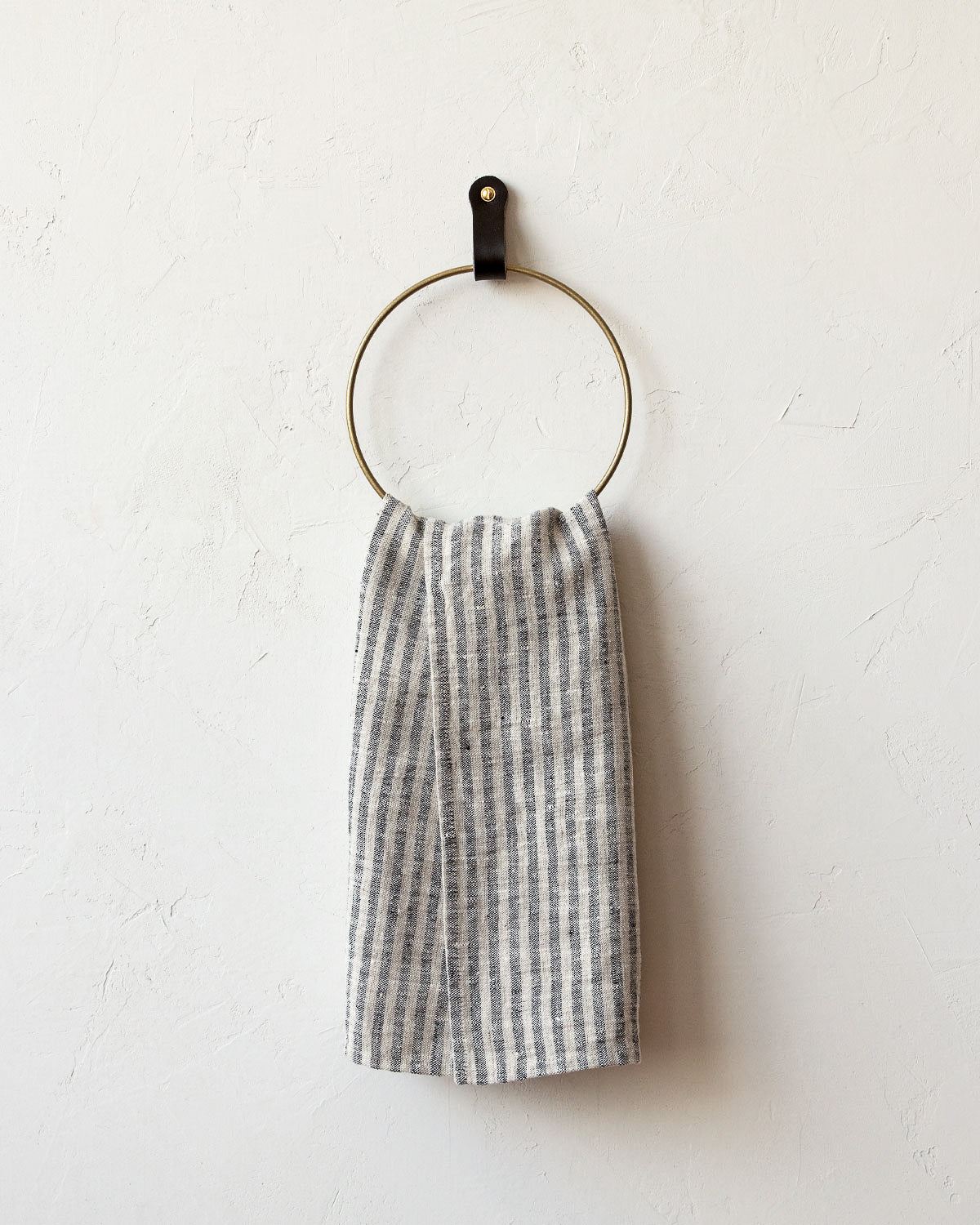 Ludlow Towel Ring