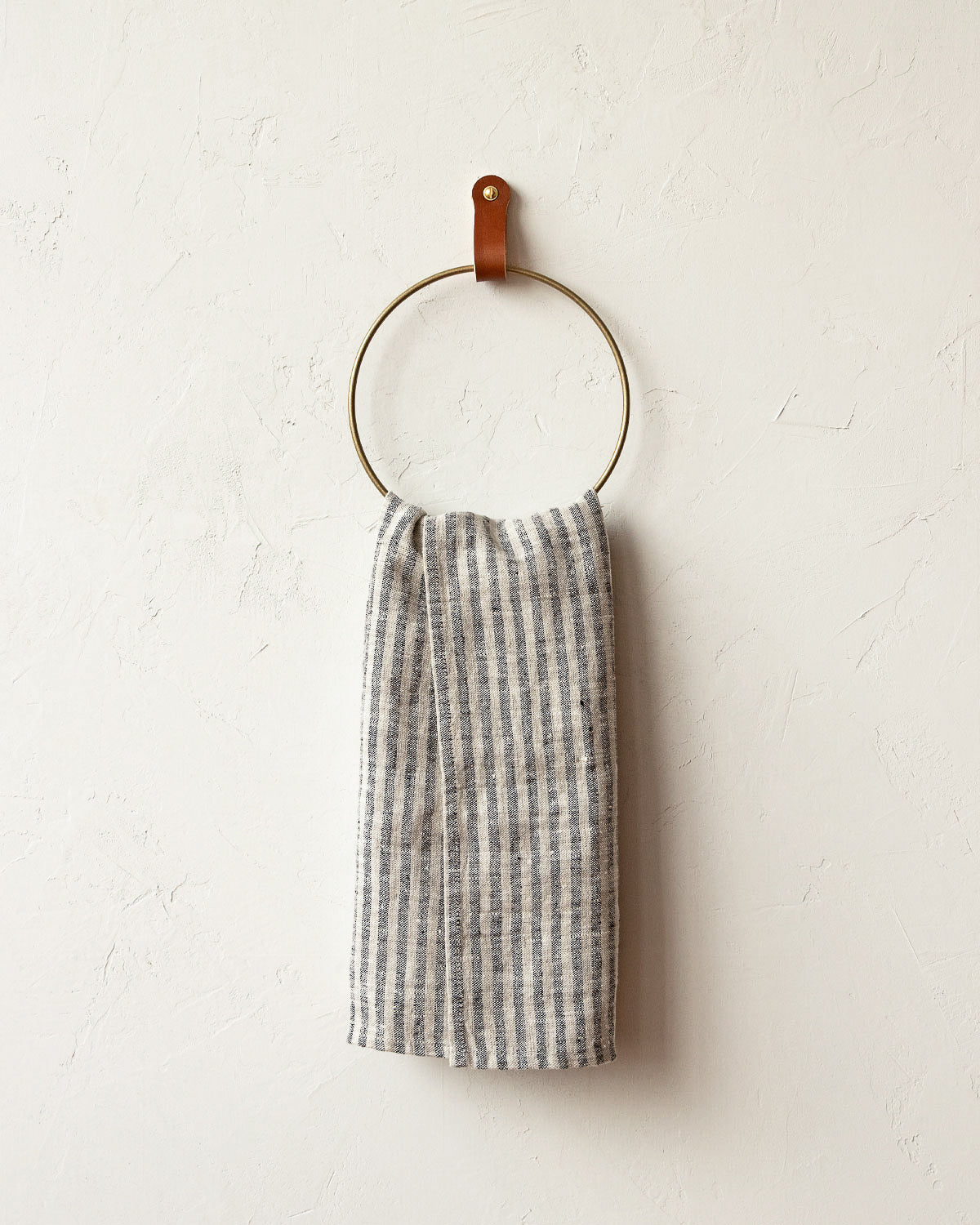 Ludlow Towel Ring